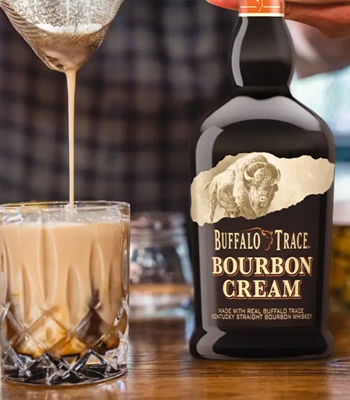 BOURBON_CREAM_KENTUCKY_COFFEE_COCKTAIL