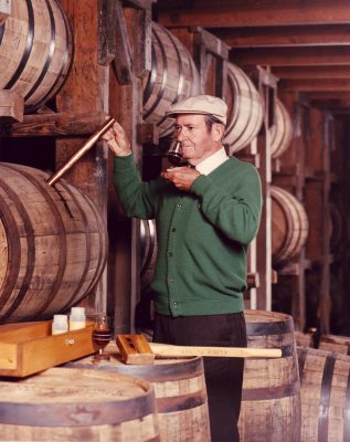 Download Elmer T. Lee sampling in warehouse