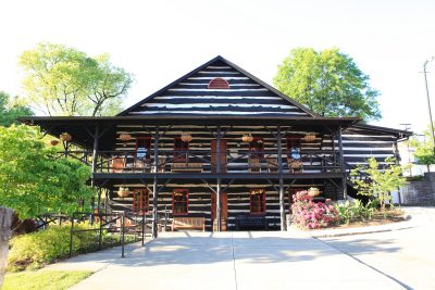 Download A picture of the Elmer T. Lee Clubhouse from the front at Buffalo Trace Distillery intended for media kit usage.