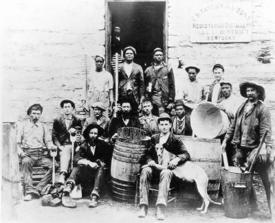 Download A picture of the historic Buffalo Trace Distillery Riverside photo in 1879 intended for media kit usage.